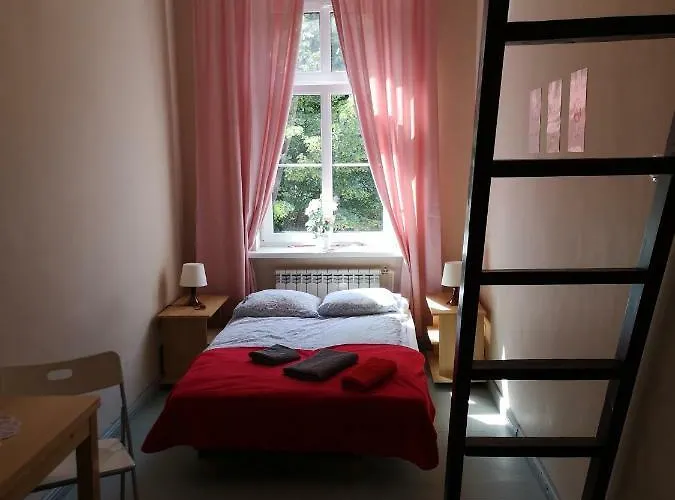 Close To Everywhere Rum i privatbostad Gdańsk